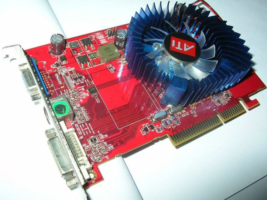 Ati radeon 3650. Radeon 3650 AGP. Sapphire AGP 3650 512mb.